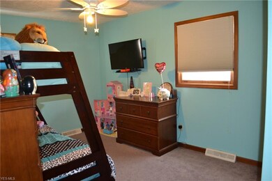 1411 Bellview St, Wickliffe, OH 44092 - photo 4