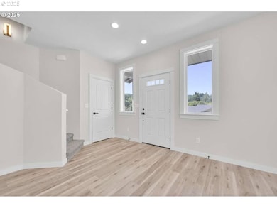 1028 Forest Heights St, Sutherlin, OR 97479 - photo 3