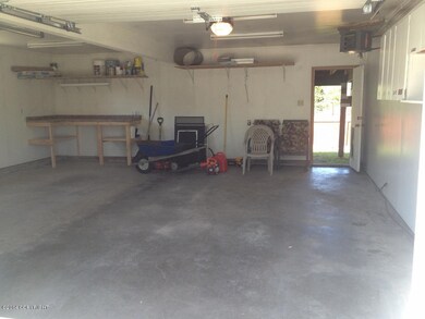 Garage - door to back yard