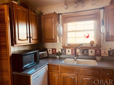 281 Bayview Dr, Stumpy Point, NC 27978 - photo 6