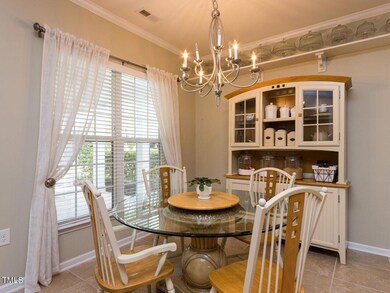 016-1280x960-breakfast-nook
