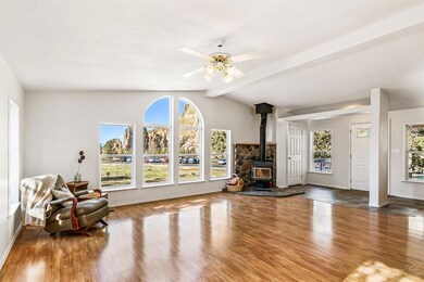 10050 NE Crooked River Dr, Terrebonne, OR 97760 - photo 6