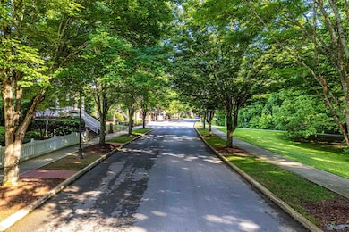 69 Town Center Dr NW, Huntsville, AL 35806 - photo 6