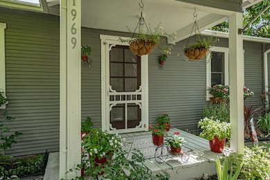 1969 SW Allen Creek Rd, Grants Pass, OR 97527 - photo 4