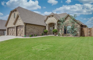 1017 Lindsey Ln, Moore, OK 73160 - photo 2