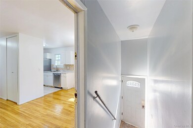 19 Alpine Dr unit F, Wappingers Falls, NY 12590 - photo 3