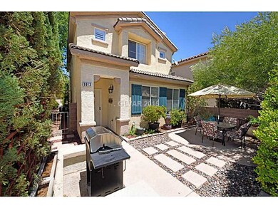 Patio/Deck. Relax & Enjoy your carefree Patio-Cour