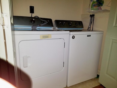 2 Lupine Ln, Bath, ME 04530 - photo 5