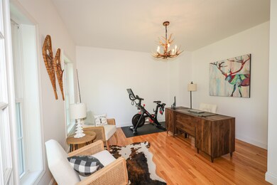 26 Hawthorne Dr, Auburn, NH 03032 - photo 2