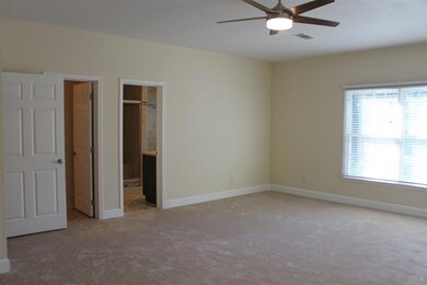 8988 N Eight Mile Creek Rd, Pensacola, FL 32534 - photo 5