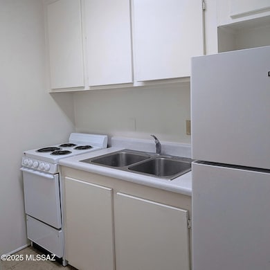 2454 N Treat Ave, Tucson, AZ 85716 - photo 3