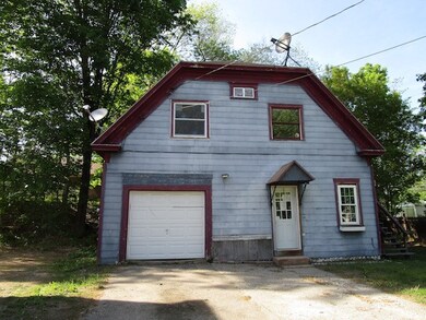 10 Gerrish St, Franklin, NH 03235 - photo 2