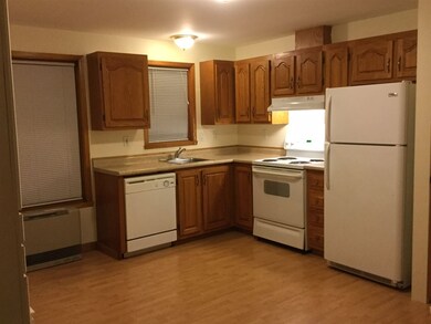 31 Central St unit E, Hillsborough, NH 03244 - photo 2