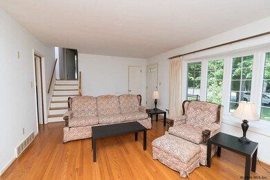 3 Hemlock Ln, Schenectady, NY 12302 - photo 6