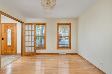 unlisted-address, Naperville, IL 60563 - photo 3