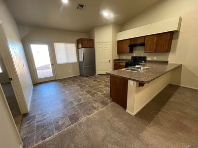 9224 E 30th Place, Yuma, AZ 85365 - photo 5