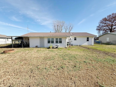 513 S Main St, Fairland, OK 74343 - photo 4