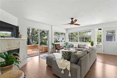 1900 Jackson St N, Saint Petersburg, FL 33704 - photo 5