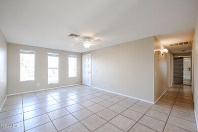 2010 N Verano Way, Chandler, AZ 85224 - photo 4