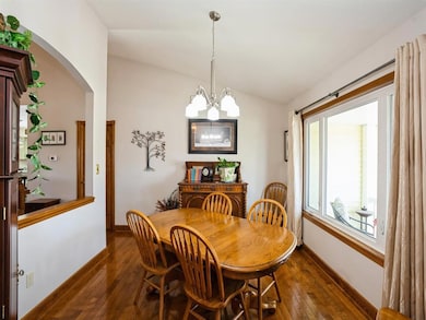 800 Scenic View Blvd, Altoona, IA 50009 - photo 4