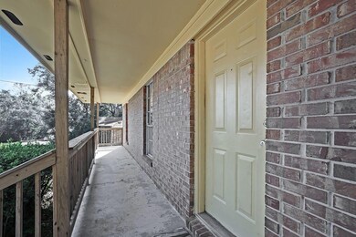 f8-750259-768336-05_