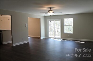 401 Hillcrest St, Marshville, NC 28103 - photo 6