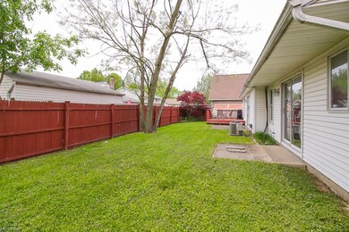 746 Grantwood Ave, Sheffield Lake, OH 44054 - photo 6