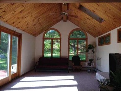 92 Bumble Bee Cir, Shrewsbury, MA 01545 - photo 7