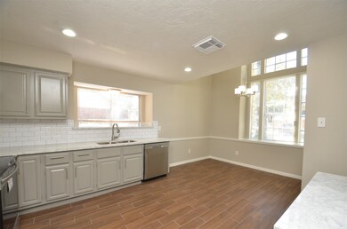 8410 Plum Lake Dr, Houston, TX 77095 - photo 2