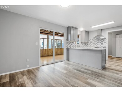 17468 SW Eirwen St, Beaverton, OR 97006 - photo 6