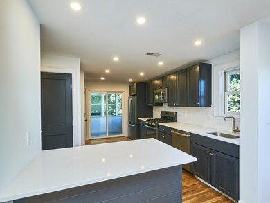 15 Boutwell St unit 2, Dorchester, MA 02122 - photo 6