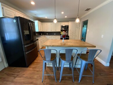 1008 1008 Guinn Dr, Tyler, TX 75701 - photo 3