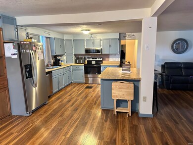 811 N Prince St, Princeton, IN 47670 - photo 5