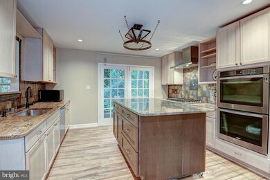 5307 Summit Dr, Fairfax, VA 22030 - photo 6