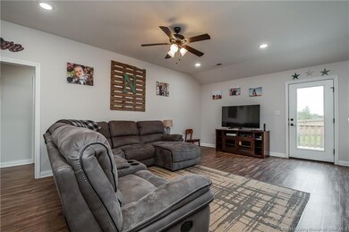 Open floor plan in Living room/kitchen area