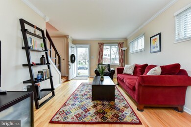 2220 Dartmouth Dr, Alexandria, VA 22307 - photo 4