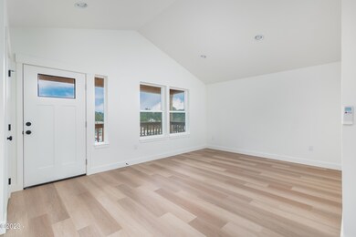 1122 SW 9th St, Lincoln City, OR 97367 - photo 6