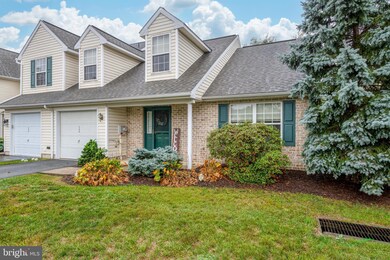 386 Farmview Ln, Mount Joy, PA 17552 - photo 3