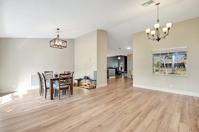 18725 W Sycamore Dr, Loxahatchee, FL 33470 - photo 4