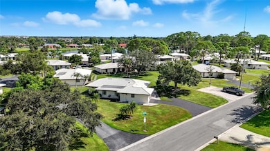 430 Botticelli Dr unit 430, Nokomis, FL 34275 - photo 4