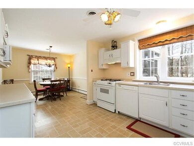 9021 Michaux Ln, Henrico, VA 23229 - photo 6