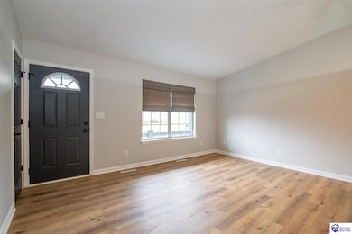 106 Jefferson St, Radcliff, KY 40160 - photo 3