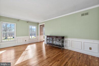 5540 Mcginnis Ct, Doylestown, PA 18902 - photo 5
