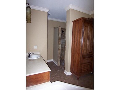 Master Bath/Spa.