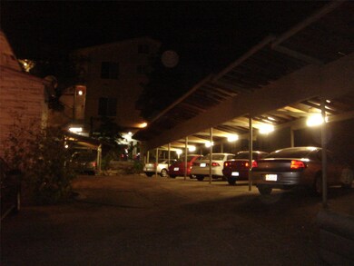 3202 Grooms St unit E, Austin, TX 78705 - photo 3