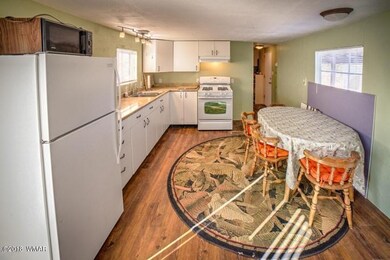 20180124210530754031000000-o[1]