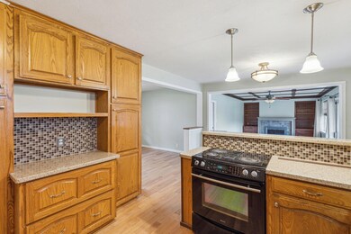 1112 Birch St, Hurst, TX 76053 - photo 7