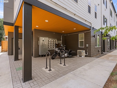 11 NE 55th Ave, Portland, OR 97213 - photo 3