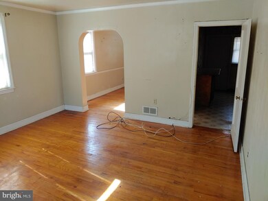 4216 Towanda Ave, Baltimore, MD 21215 - photo 3