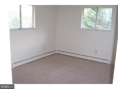 114 S Hilltop Rd, New Ringgold, PA 17960 - photo 7